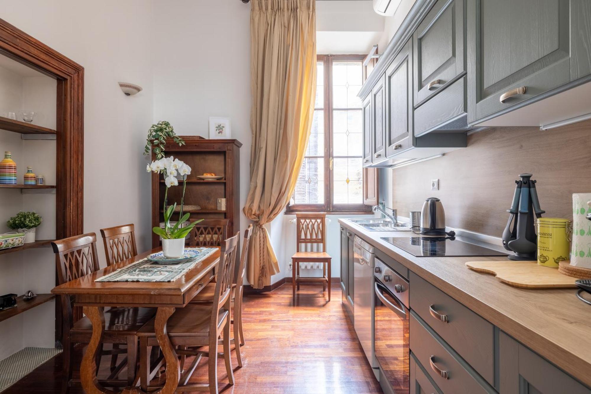Luxury Apartment In The Heart Of Rome - Near Metro A And B Exteriör bild